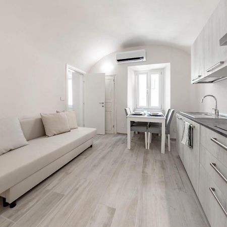 H11 Piccola Perla A Un Passo Dal Mare Apartment Santo Stefano al Mare Exterior photo